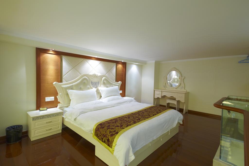Louidon Mega Apartment Hotel Of Kam Rueng Plaza - Sunshine Apartment Kanton Zimmer foto